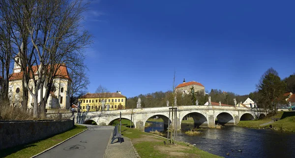 Państwowy Zamek Most Barokowy Rzeka Oslava Namest Nad Oslavou Czechy — Zdjęcie stockowe