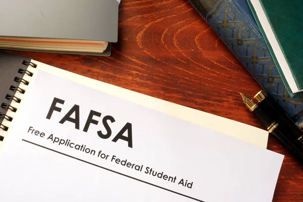 Free Application for Federal Student Aid (FAFSA) — Stock Photo, Image