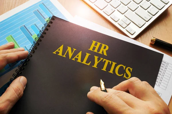 Document with name hr analytics in an office. — Stock Photo, Image