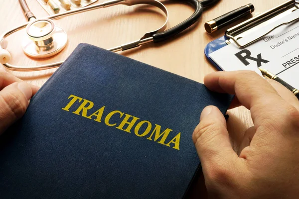 Prenotare con titolo Trachoma in a hospital . — Foto Stock