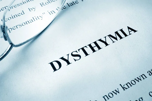 Pagina met de titel dysthymia of aanhoudende depressieve stoornis (Pdd). — Stockfoto
