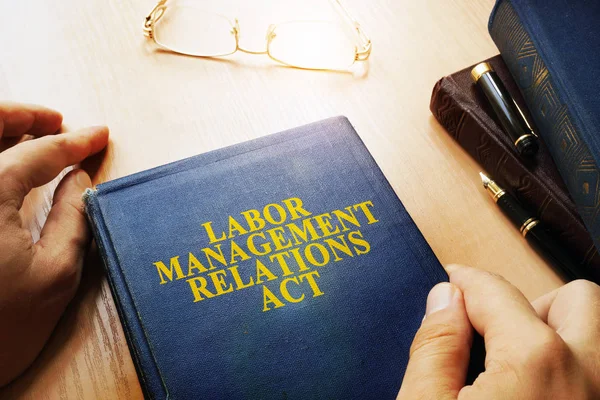 O conceito de Lei de Relações de Gestão do Trabalho (LMRA) . — Fotografia de Stock