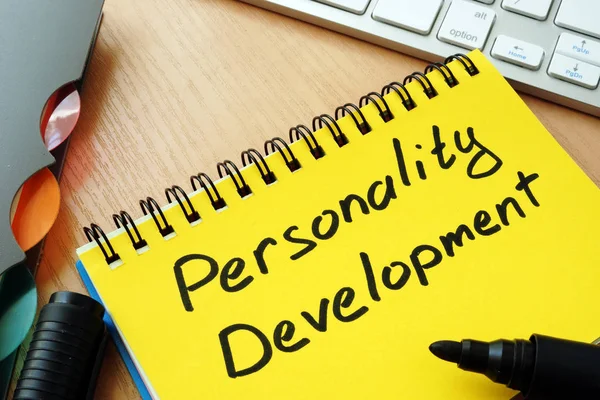 Note with sign personality development. Self education concept. — Stock Photo, Image