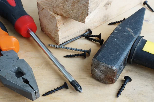 Renovación Casa Varias Herramientas Tornillos Sobre Fondo Madera — Foto de Stock