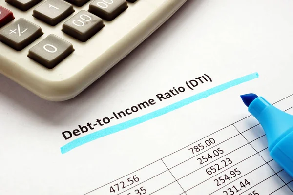 Debt-to-income ratio DTI blue marker underlined. — Stock Photo, Image