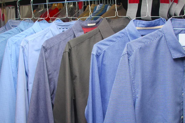 Camisas Planchadas Percha Limpieza Seco — Foto de Stock