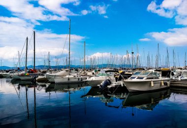 Santa Lucia Limanı. Aziz Raphael. Provence - Alpler - Fransız Rivierası