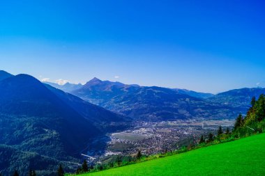Passy Plaine-Joux est un stade neige du paid du Mont-Blanc, situe sur le territoire Communal de Passy, dans le dpartement de la Haute-Savoie en rgion Auvergne-Rhne-Alpes
