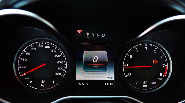 Modern car speedometer. Close up shot of the dashboard — Stock Photo, Image