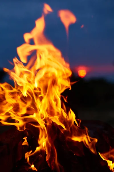 Fire flames background — Stock Photo, Image