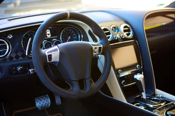 Luxury car Interior — Stock Photo, Image