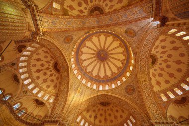 Istanbul, Türkiye'de Mavi Cami iç. Türk: Sultan Ahmet Cami