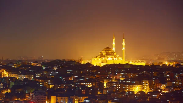 Luzes noturnas de istanbul — Fotografia de Stock