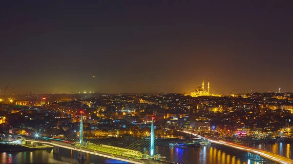 Τα φώτα νύχτας της Κωνσταντινούπολης — Φωτογραφία Αρχείου