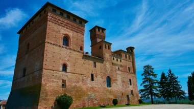 Castello di Grinzane Cavour Piemonte İtalya