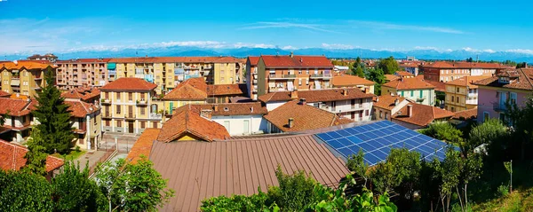 Fossano, piemont, İtalya şehir manzarası. — Stok fotoğraf