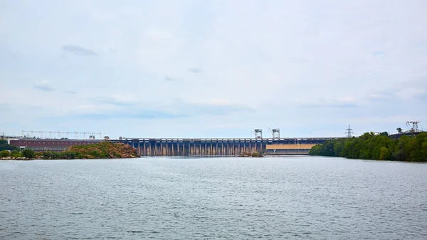 Dneproges - largest hydroelectric power station on the Dnieper River — Stock Photo, Image
