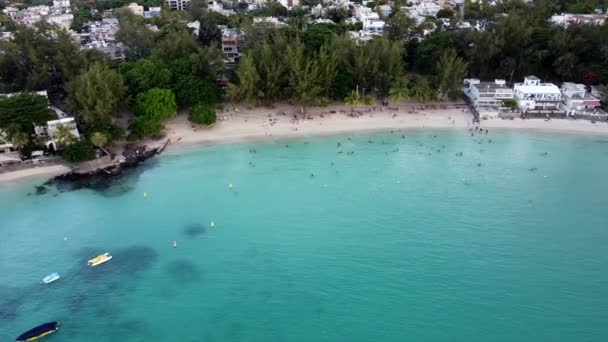Lassú Légi Felvétel Mauritius Szigeteki Trópusi Öböllagúnáról — Stock videók