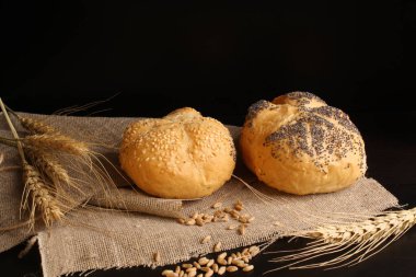 Susam ve haşhaş tohumu, spikelets topuz