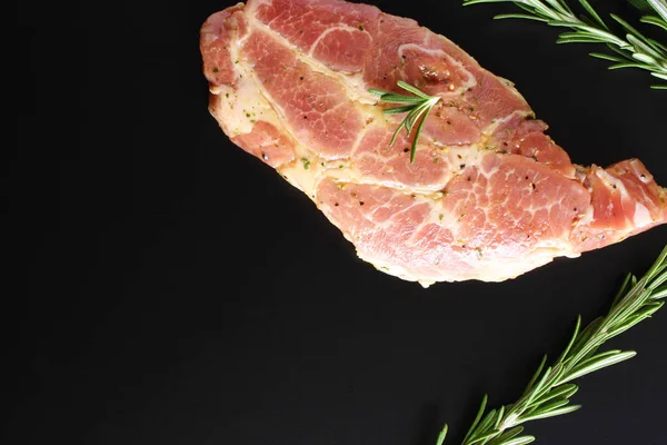 Steak Nyak sertéshús, rozmaring, pác — Stock Fotó