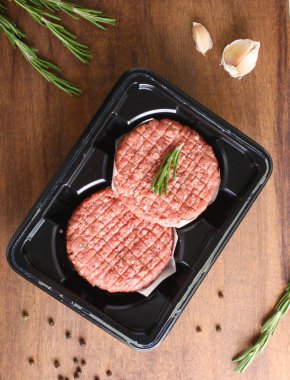 Burger pirzola gelen sığır eti