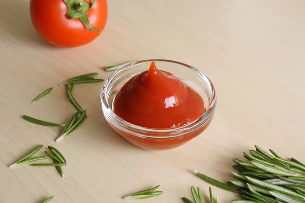 Ketchup Tomato Sauce Glass Bowl — Stock Photo, Image