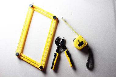 sarı araçlar inşa araçları cetvel pasatigi