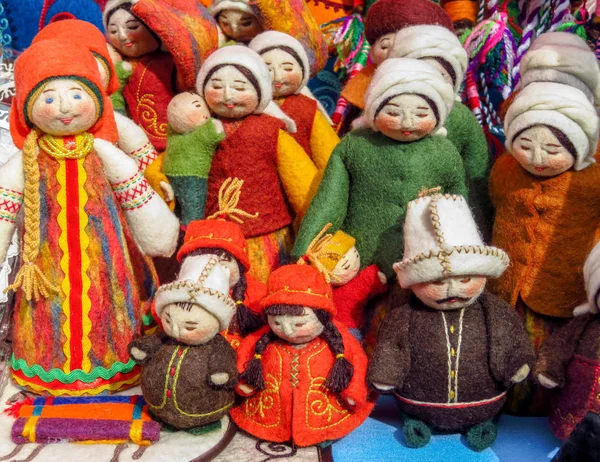 Souvenirs in market in Almaty, Kazakhstan — Stock Photo, Image