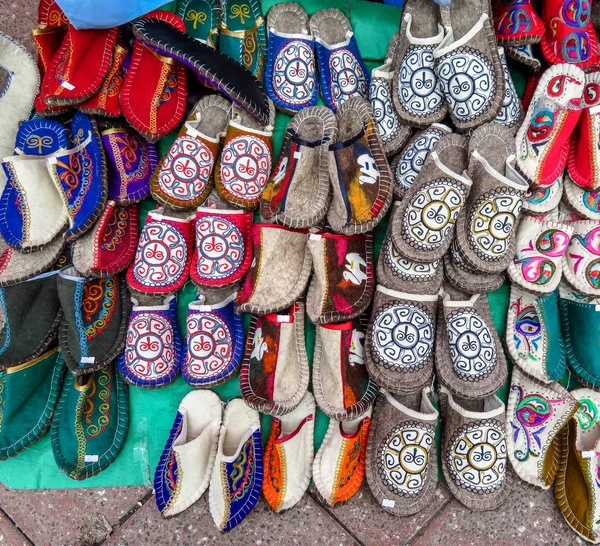 Kazakh wool slippers — Stock Photo, Image