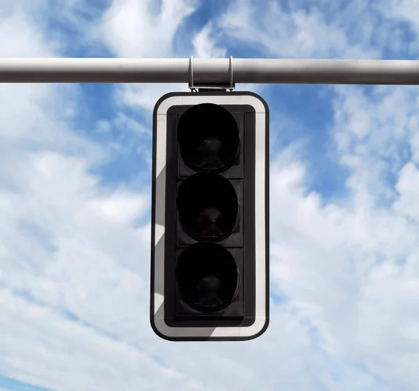 Traffic light - off mot himlen — Stockfoto
