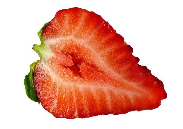 Hälften av strawberry isolerade — Stockfoto