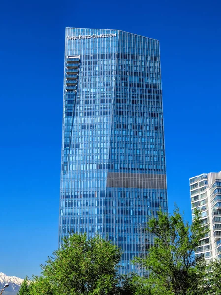 Almaty - The Ritz Carlton Tower — Stock Photo, Image