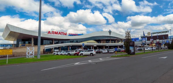 Almaty - Flughafen von almaty — Stockfoto