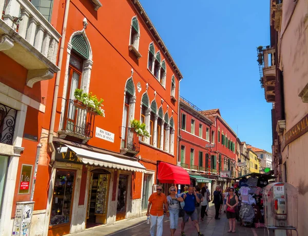 Veneza - Vista para a arquitetura da cidade velha — Fotografia de Stock