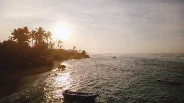 Incredible Aerial Shot Beautiful Sunset Ocean Coastline Waves Reflecting Setting — Stock Video