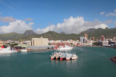Su alan liman ve şehir. Port Louis, Mariky