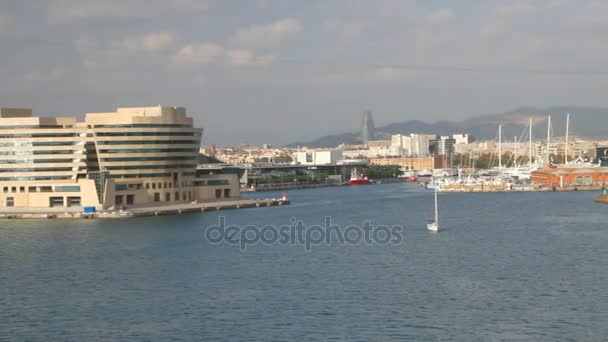 City and water area of seaport. Barcelona, Spain — Stock Video