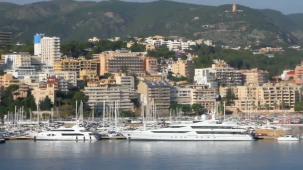 Port city on sea coast. Palma-de-Majorca, Spain — Stock Video
