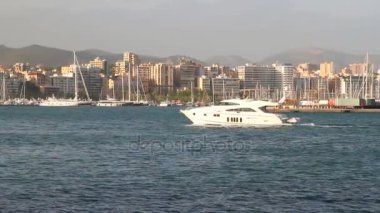 Seaport yat ve su alanı. Palma-de-Mayorka, İspanya 