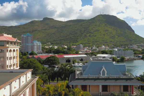 Város és a hegyi Moka. Port Louis, Mauritius — Stock Fotó