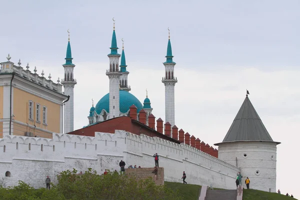 Qol 谢里夫清真寺、 匿名的圆塔。俄罗斯喀山 — 图库照片