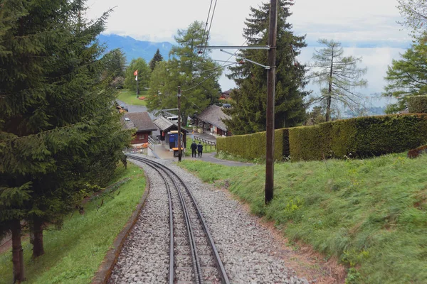 Växellådsjärnväg. Haut-de-Caux, Montreux, Schweiz — Stockfoto