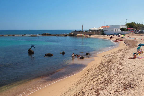Public beach in city Porto-Torres, Italy — Stock Photo, Image