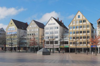Katedral Meydanı Munsterplatz evlerde. Ulm, Baden Wurttemberg, Almanya