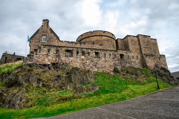 Una vista interior del Castillo de Edimburgo — Foto de Stock
