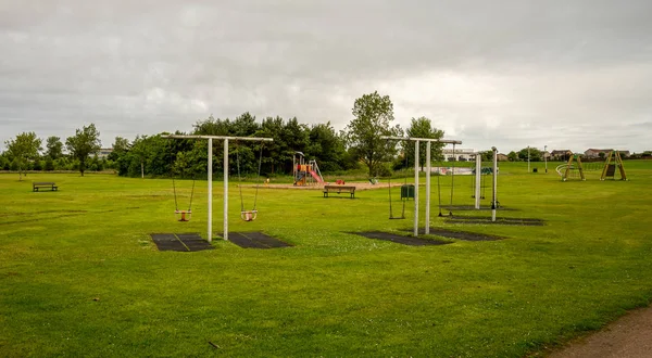 Speeltuin in Westfield openbaar park in Aberdeen, Schotland — Stockfoto