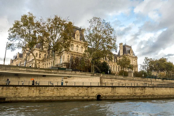 Seine Paris Fransa Nehri Üzerinde Seyahat Ederken Ville Oteli Nin — Stok fotoğraf