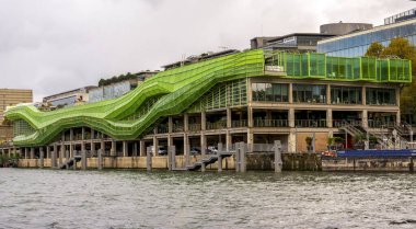 Moda ve Tasarım Kültür Merkezi Seine nehir seti, Paris, Fransa