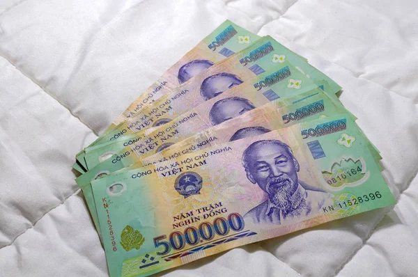 Vietnami pénz 500.000 Dong bankjegy — Stock Fotó