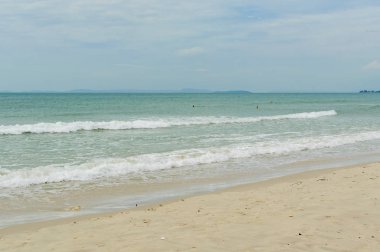 Deniz kıyısında Sihanoukville Beach